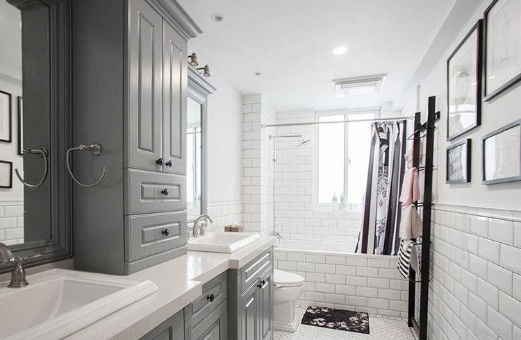 subway tile bathroom
