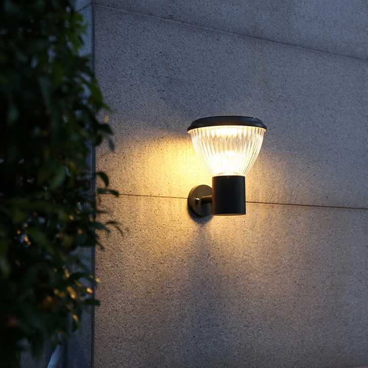 Chinese style exquisitely garden wall solar light pack