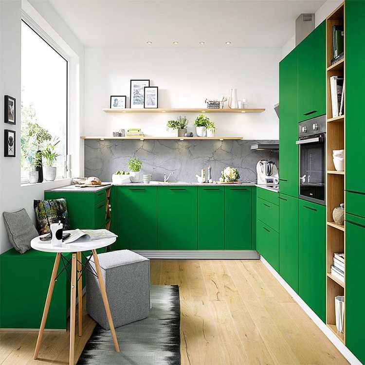 Cheapest price house hotel wooden cabinet interior design customized modern green finish lacquer kitchen cabinets