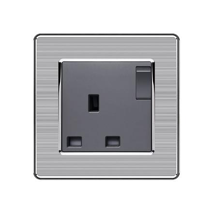 australia one gang switch and triple 13a square pin electrical sockets  F62 1gang switch and 13A square pin socket