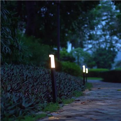 5-watt modern pipe shape square led bollard light  HS-CP7019-3