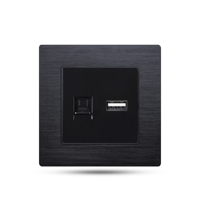 Hotel bedroom computer controlled power socket with usb control