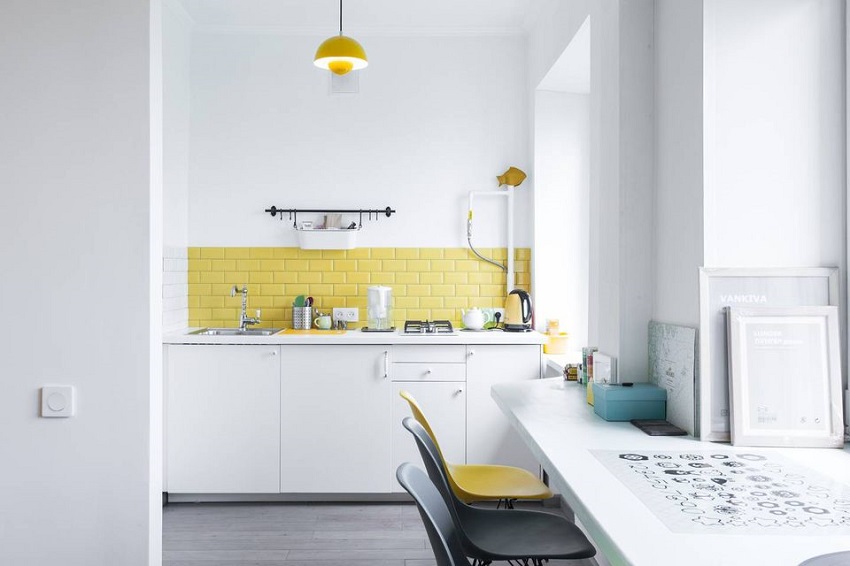 yellow kitchen tile.jpg