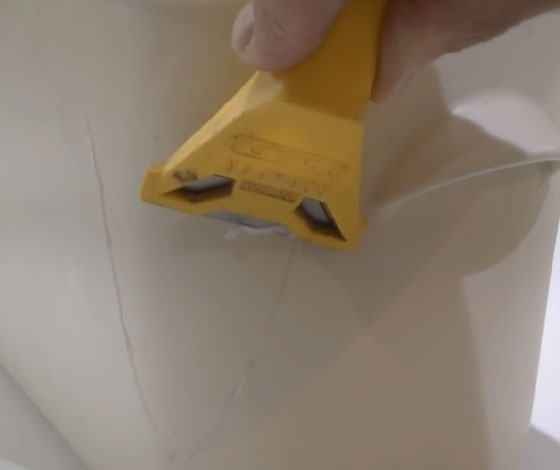 How to Glue Broken Ceramics 