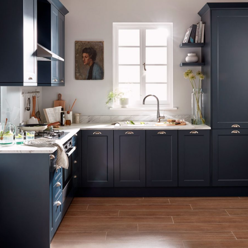 New Kitchen Color Trends 2021 2022 The 15 Hottest Kitchen Cabinet