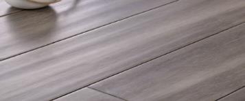 What Is The Best Floor For Underfloor Heating - Solid Wood, Composite, Bamboo Floor & More